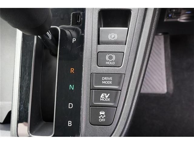 TOYOTA NOAH HYBRID 4WD 2022 Image 31