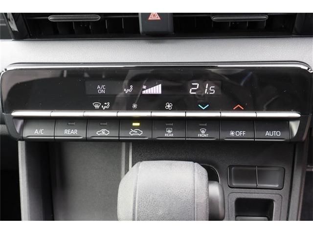 TOYOTA NOAH HYBRID 4WD 2022 Image 31