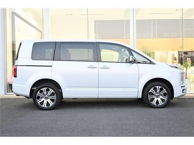 MITSUBISHI DELICA D:5 4WD 2024 Image 31