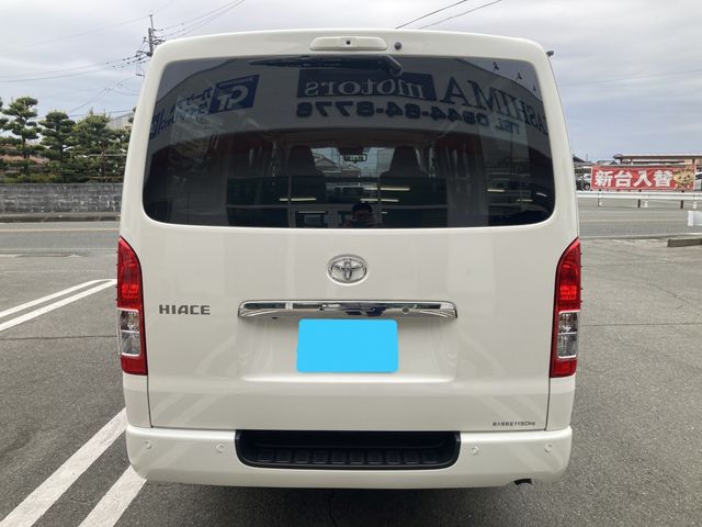 TOYOTA HIACE VAN 2WD 2025 Image 31