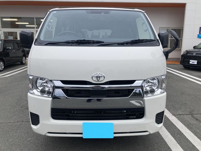 TOYOTA HIACE VAN 2WD 2025 Image 31