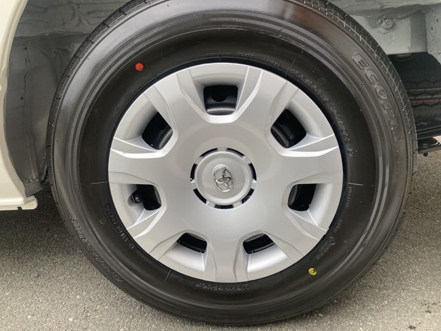 TOYOTA HIACE VAN 2WD 2025 Image 31