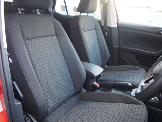 VOLKSWAGEN T-CROSS 2023 Image 31