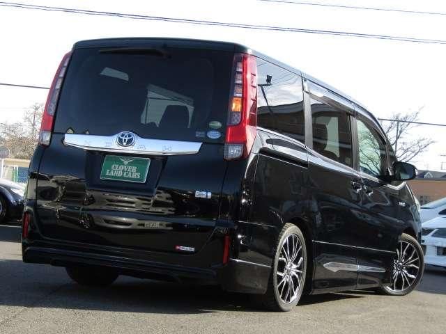 TOYOTA NOAH HYBRID 4WD 2015 Image 31