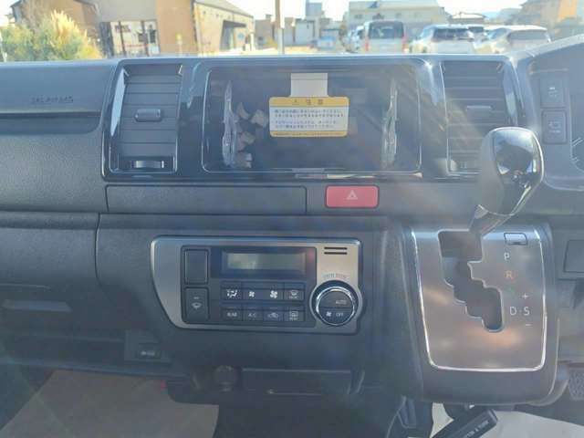 TOYOTA HIACE VAN 4WD 2025 Image 31