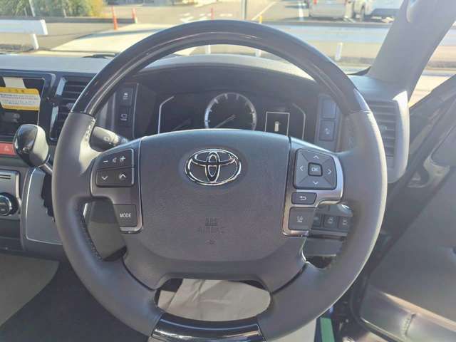 TOYOTA HIACE VAN 4WD 2025 Image 31