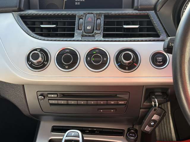 BMW Z4 2012 Image 31