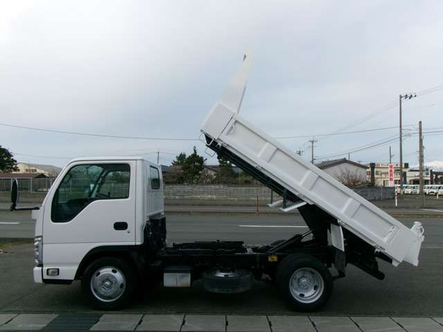 ISUZU ELF 2009 Image 31