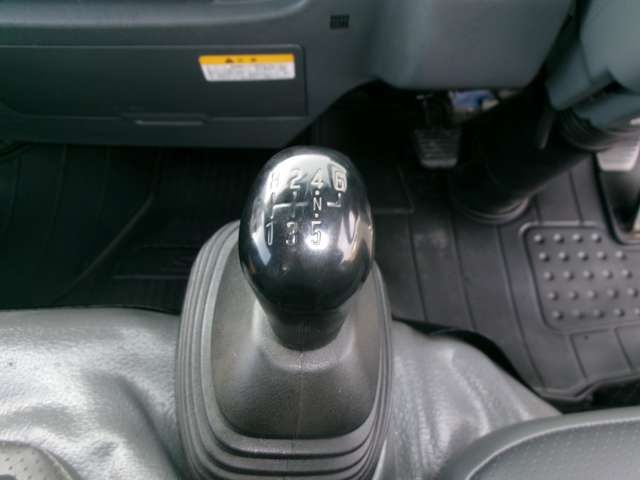 ISUZU ELF 2009 Image 31