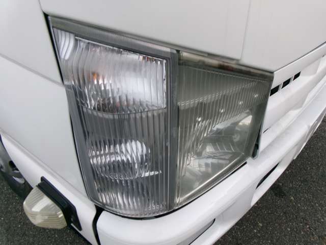 ISUZU ELF 2009 Image 31