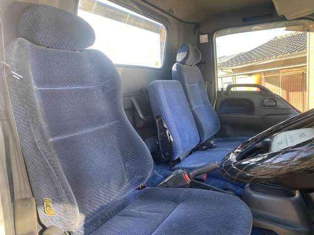 ISUZU ELF 2001 Image 31
