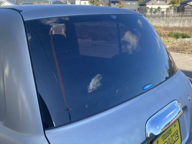 DAIHATSU MIRA GINO 2000 Image 31