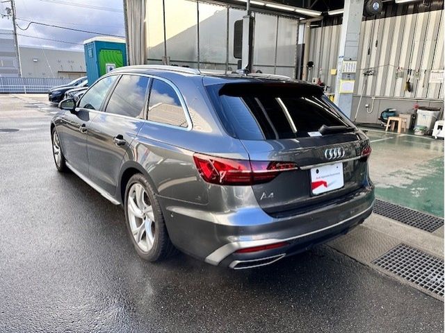 AUDI A4 AVANT 2022 Image 31