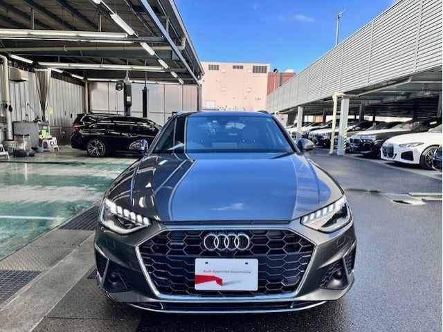 AUDI A4 AVANT 2022 Image 31