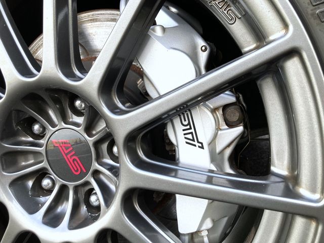 SUBARU IMPREZA WRX 5DOOR 2010 Image 31