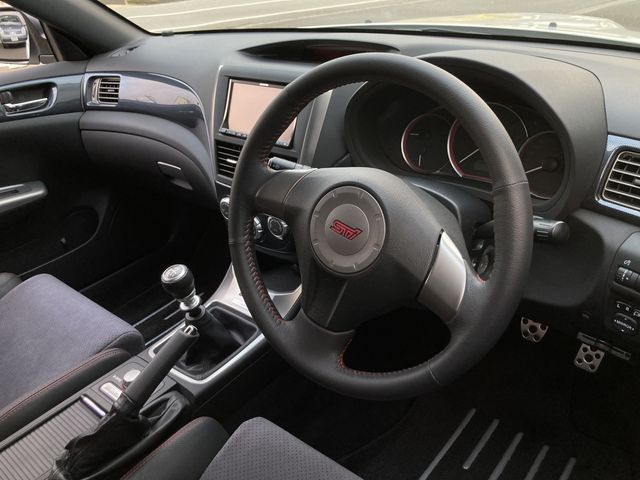 SUBARU IMPREZA WRX 5DOOR 2010 Image 31