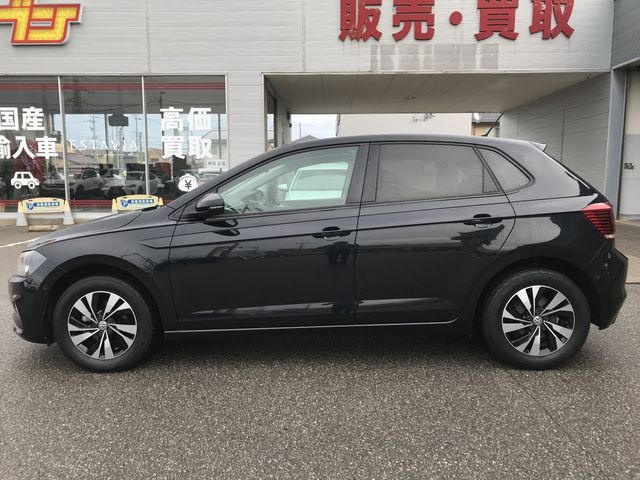 VOLKSWAGEN POLO 2018 Image 31