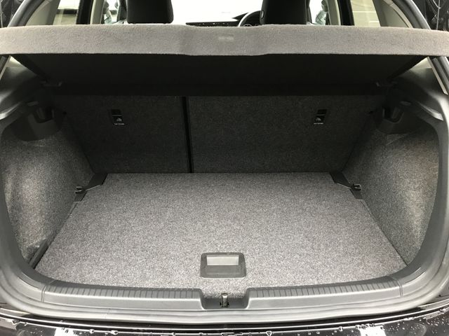 VOLKSWAGEN POLO 2018 Image 31