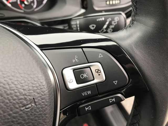 VOLKSWAGEN POLO 2018 Image 31