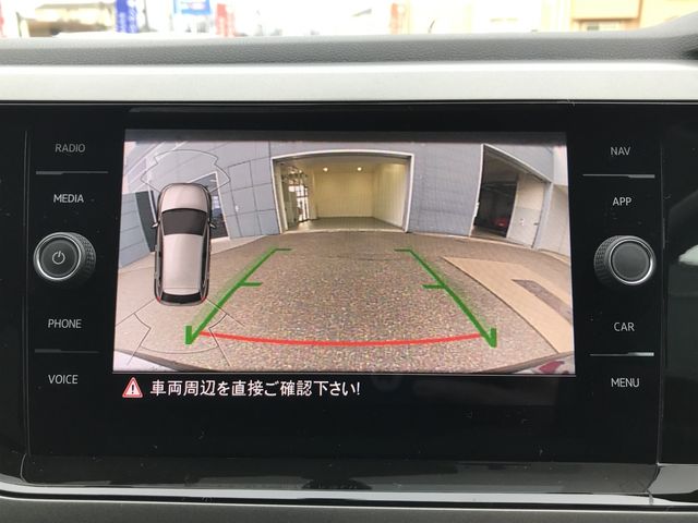 VOLKSWAGEN POLO 2018 Image 31