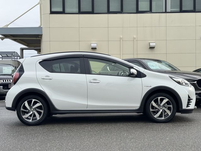 TOYOTA AQUA 2017 Image 31