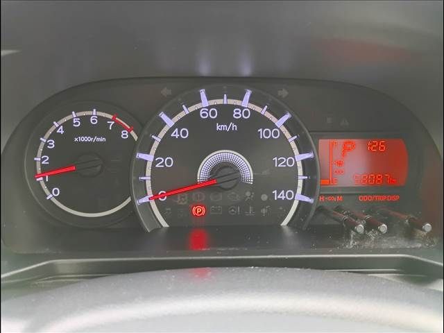 DAIHATSU MOVE 4WD 2015 Image 31