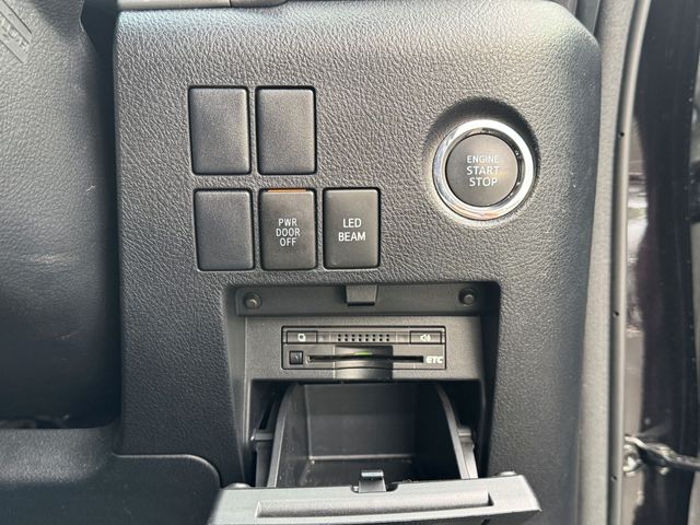 TOYOTA VELLFIRE 4WD 2015 Image 31