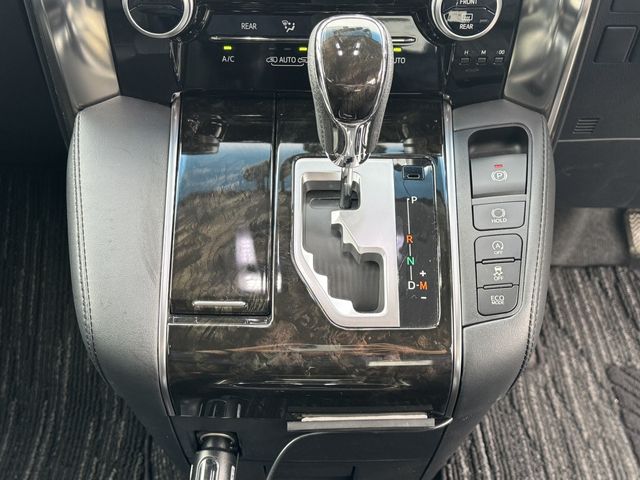 TOYOTA VELLFIRE 4WD 2015 Image 31