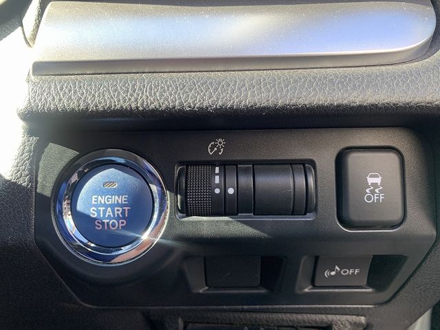 SUBARU XV HYBRID 2014 Image 31