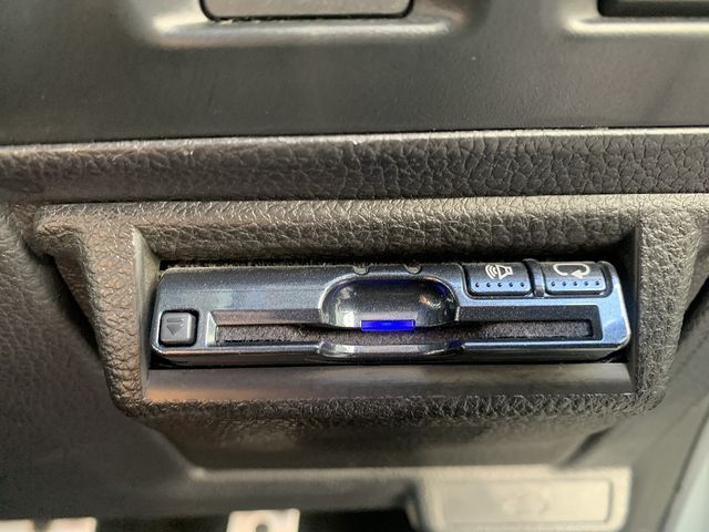 SUBARU XV HYBRID 2014 Image 31