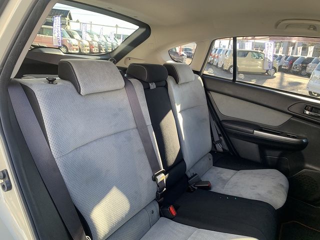 SUBARU XV HYBRID 2014 Image 31