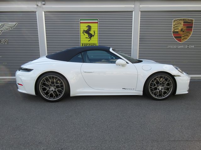 PORSCHE 911 OPEN 2025 Image 31