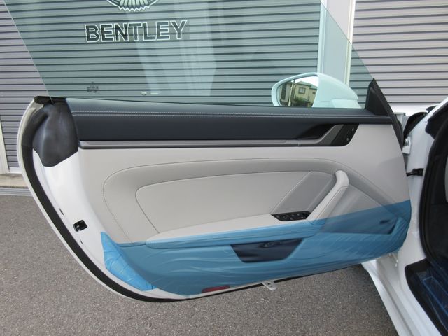 PORSCHE 911 OPEN 2025 Image 31