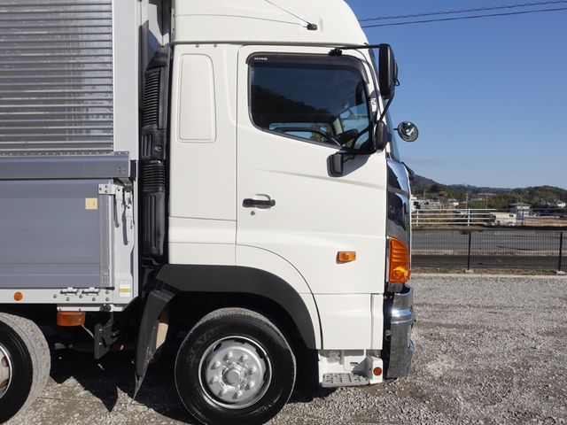 HINO PROFIA 2016 Image 31