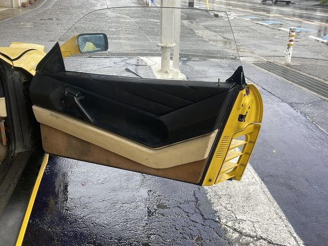 FERRARI 348 1991 Image 31