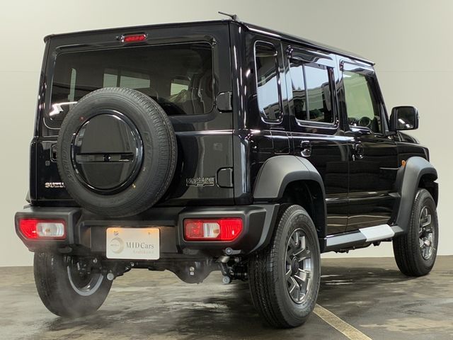 SUZUKI JIMNY NOMADE 2025 Image 31