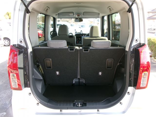 DAIHATSU TANTO 2025 Image 31