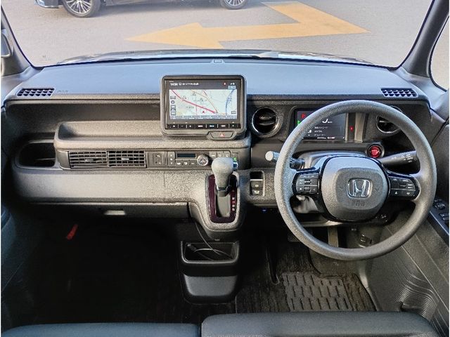 HONDA N BOX CUSTOM 2024 Image 31