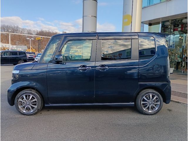 HONDA N BOX CUSTOM 2024 Image 31