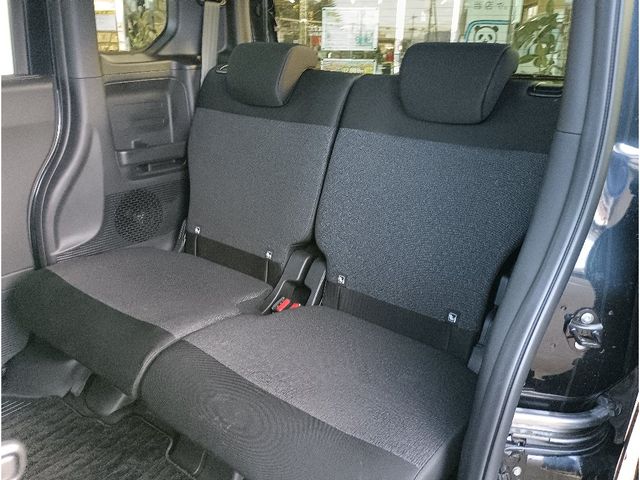 HONDA N BOX CUSTOM 2024 Image 31