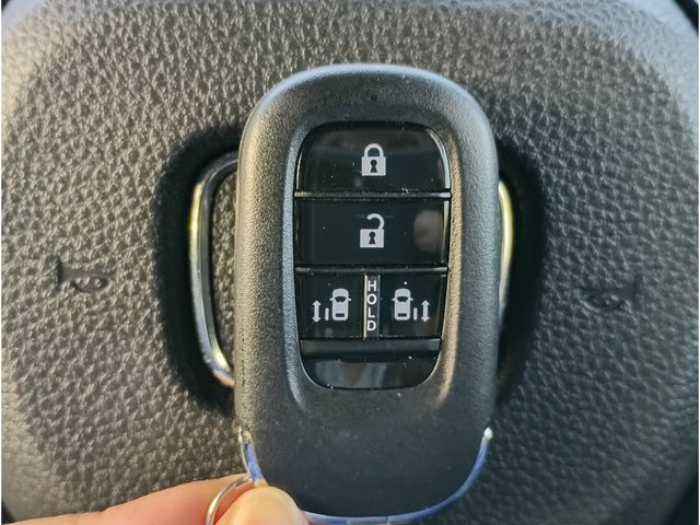 HONDA N BOX CUSTOM 2024 Image 31