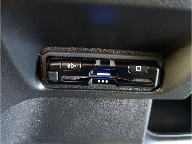 HONDA N BOX CUSTOM 2024 Image 31