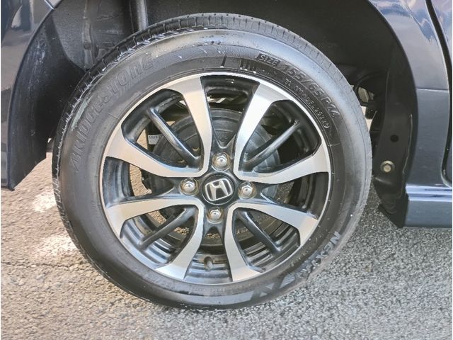 HONDA N BOX CUSTOM 2024 Image 31