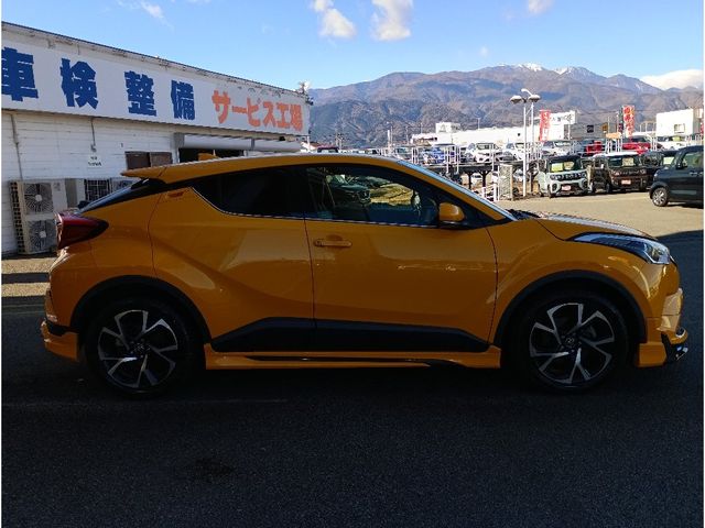TOYOTA C-HR 4WD 2017 Image 31
