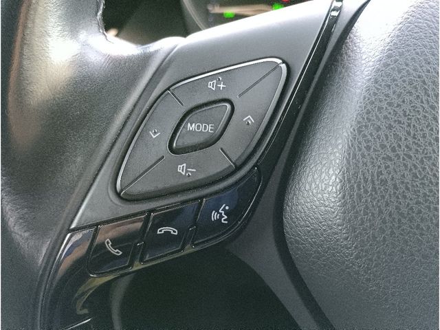 TOYOTA C-HR 4WD 2017 Image 31