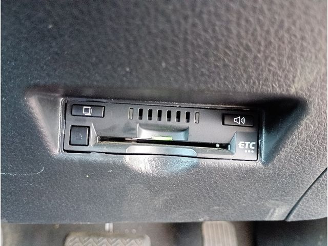 TOYOTA C-HR 4WD 2017 Image 31