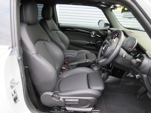 BMW MINI COOPER 2022 Image 31