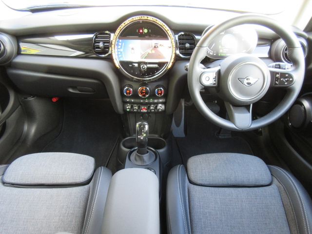 BMW MINI COOPER 2023 Image 31