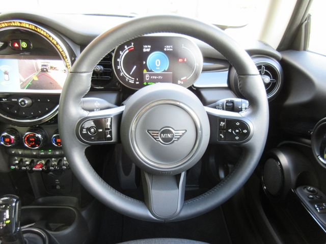 BMW MINI COOPER 2023 Image 31