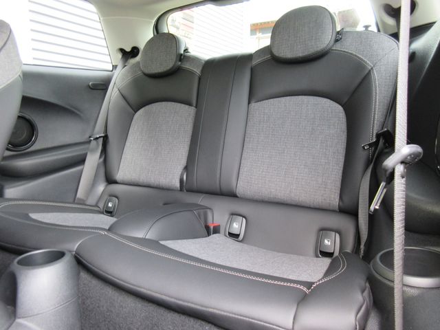 BMW MINI COOPER 2023 Image 31